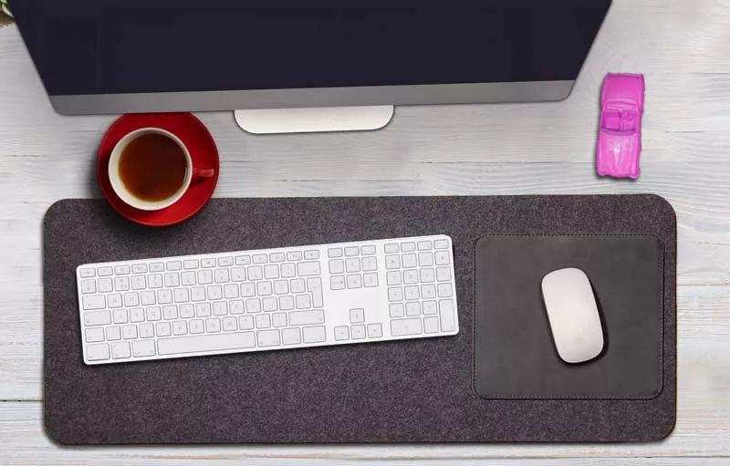 Schreibtischunterlage mit Leder-Mousepad