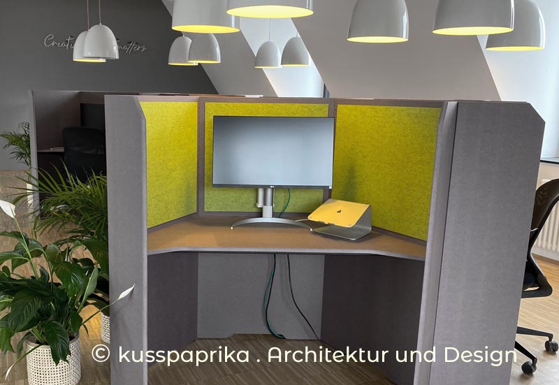 SQUARE Filz-Wand-Design, selbstklebend in 28 Farben und 3 Stärken nach Maß SQUARE Filz-Wand-Design, selbstklebend in 28 Farben und 3 Stärken nach Maß