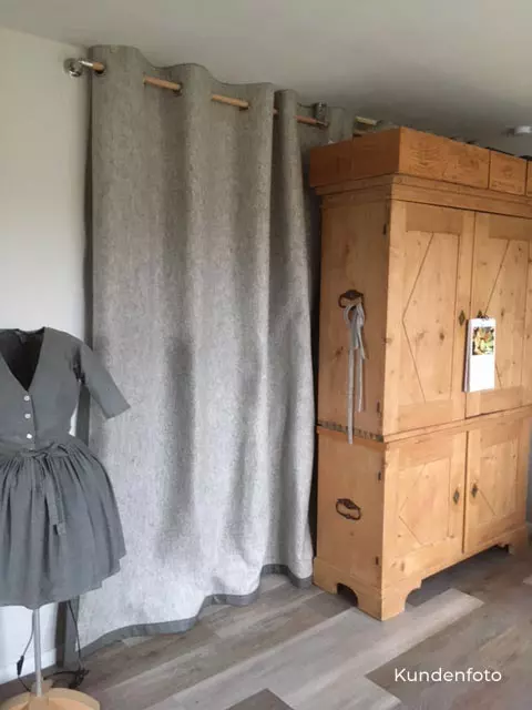 Vorhang nach Maß aus Wollfilz