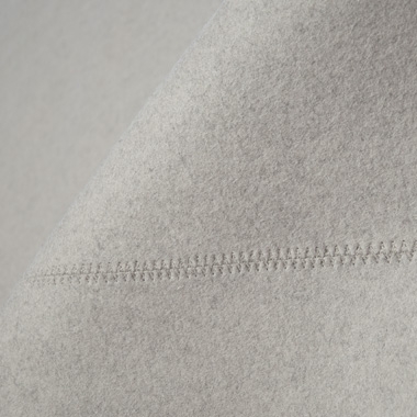 Flächenbündige Verbindungsnaht bei XL-Vorhängen Akustikvorhang / Schallschutzvorhang nach Maß - Designfilz 3mm // 28 Farbtöne