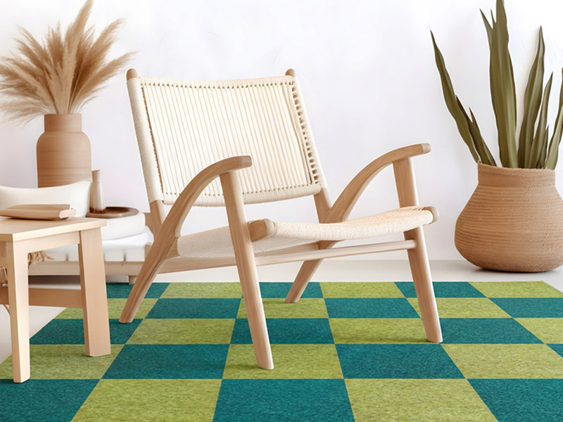 Teppich aus Wollfilz im Karodesign nach Maß