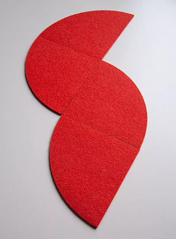 Designfilz in Viertelkreise geschnitten